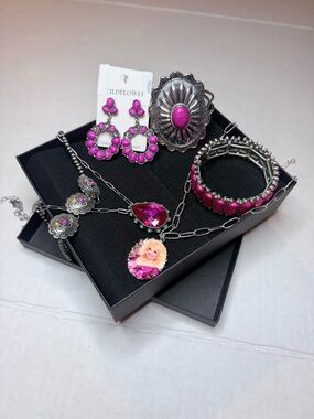 Wildflowers Hot Pink and Silver Mixed Jewelry Set - Earrings & Bracelets